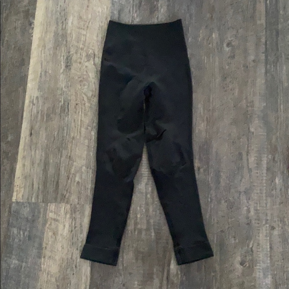 Lululemon Black Leggings *HOLE*